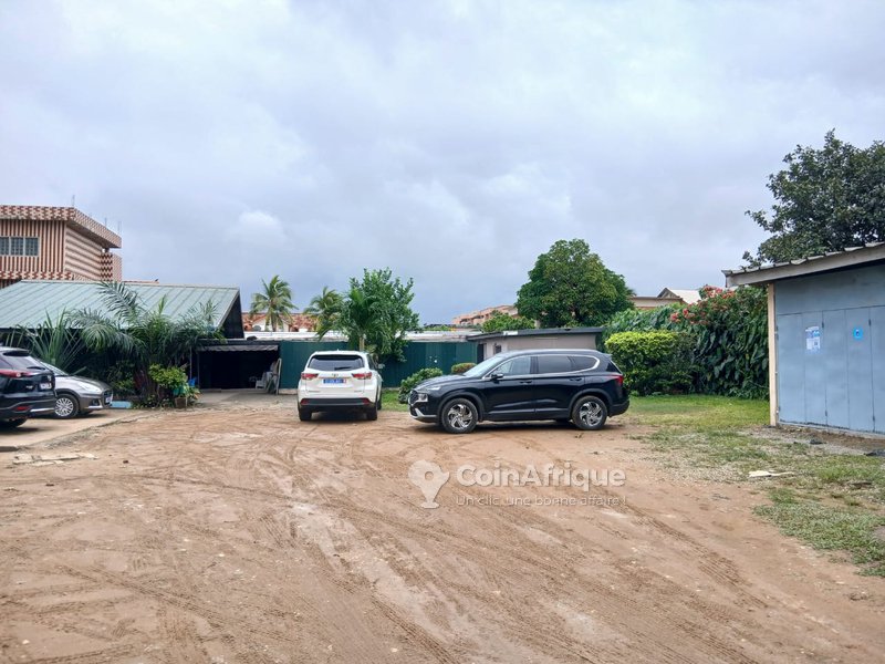 Terrain nu 994 m2 - Cocody 2 plateaux 7eme tranche — photo 2