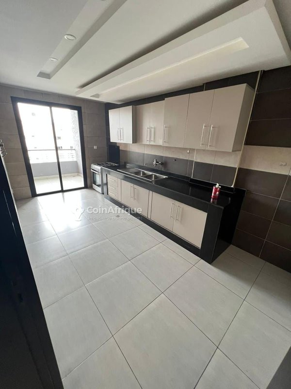 Location appartement 5 pièces à marcory résidentiel — photo 3