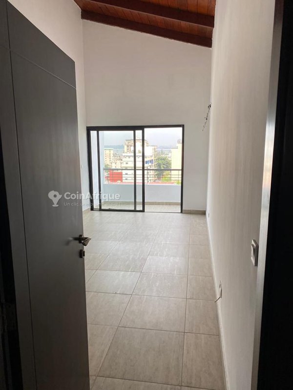 Location appartement 5 pièces à marcory résidentiel — photo 5