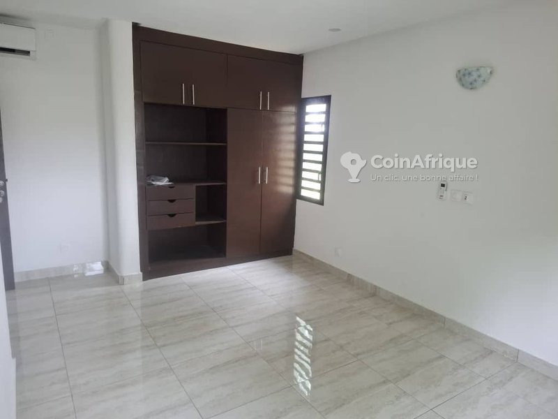 Location villa 4 pièces - cocody riviera 4 m'badon — photo 5