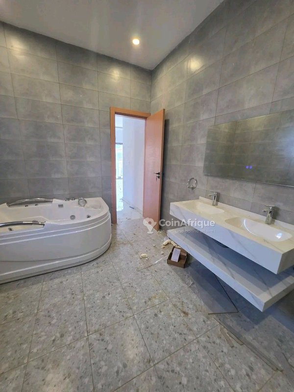 Vente villa duplex 8 pièces à Cocody abatta — photo 5