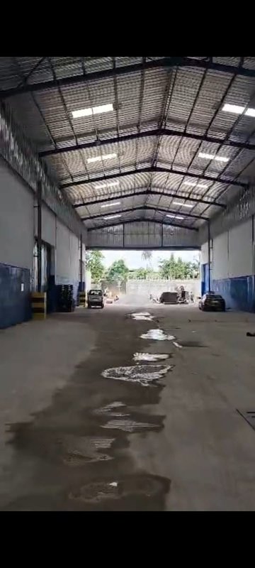 Location entrepôts à Koumassi zone industrielle — photo 3