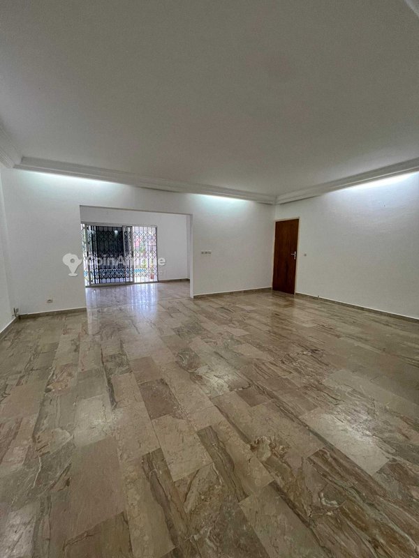 Location villa duplex standing 7 pièces + piscine - Cocody 2 plateaux vallon — photo 3