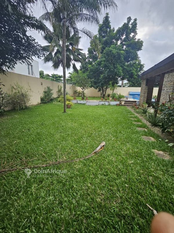 Location villa duplex 9 pièces - Abidjan — photo 3