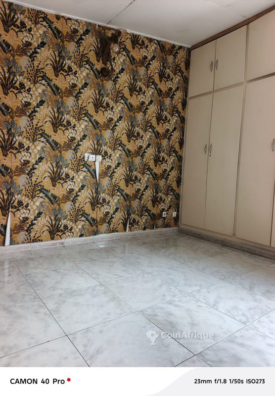 Vente villa 5 Pièces à Cocody Riviera Palmaraie — photo 3