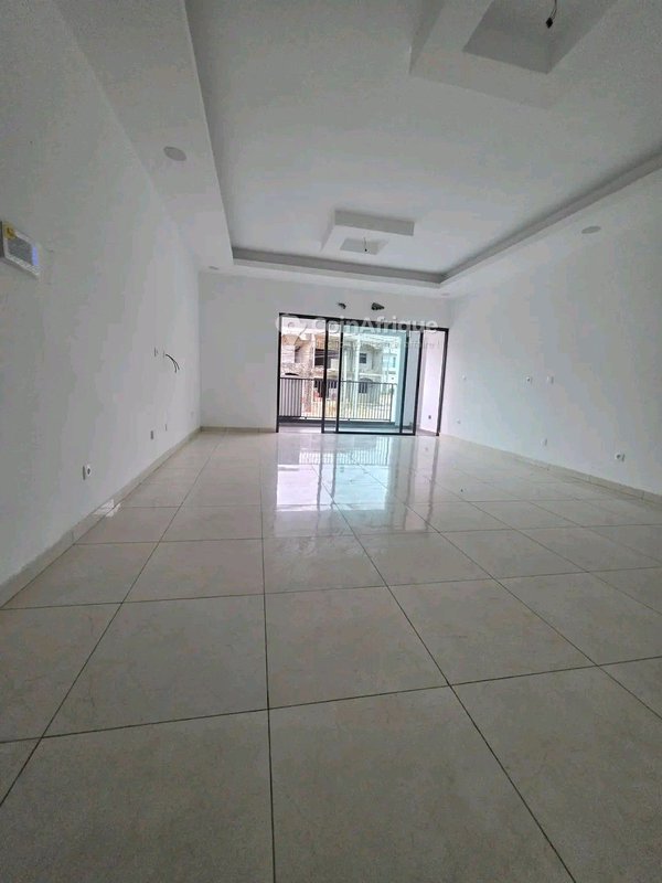 Location appartements à Faya route Abatta zone station ola — photo 4