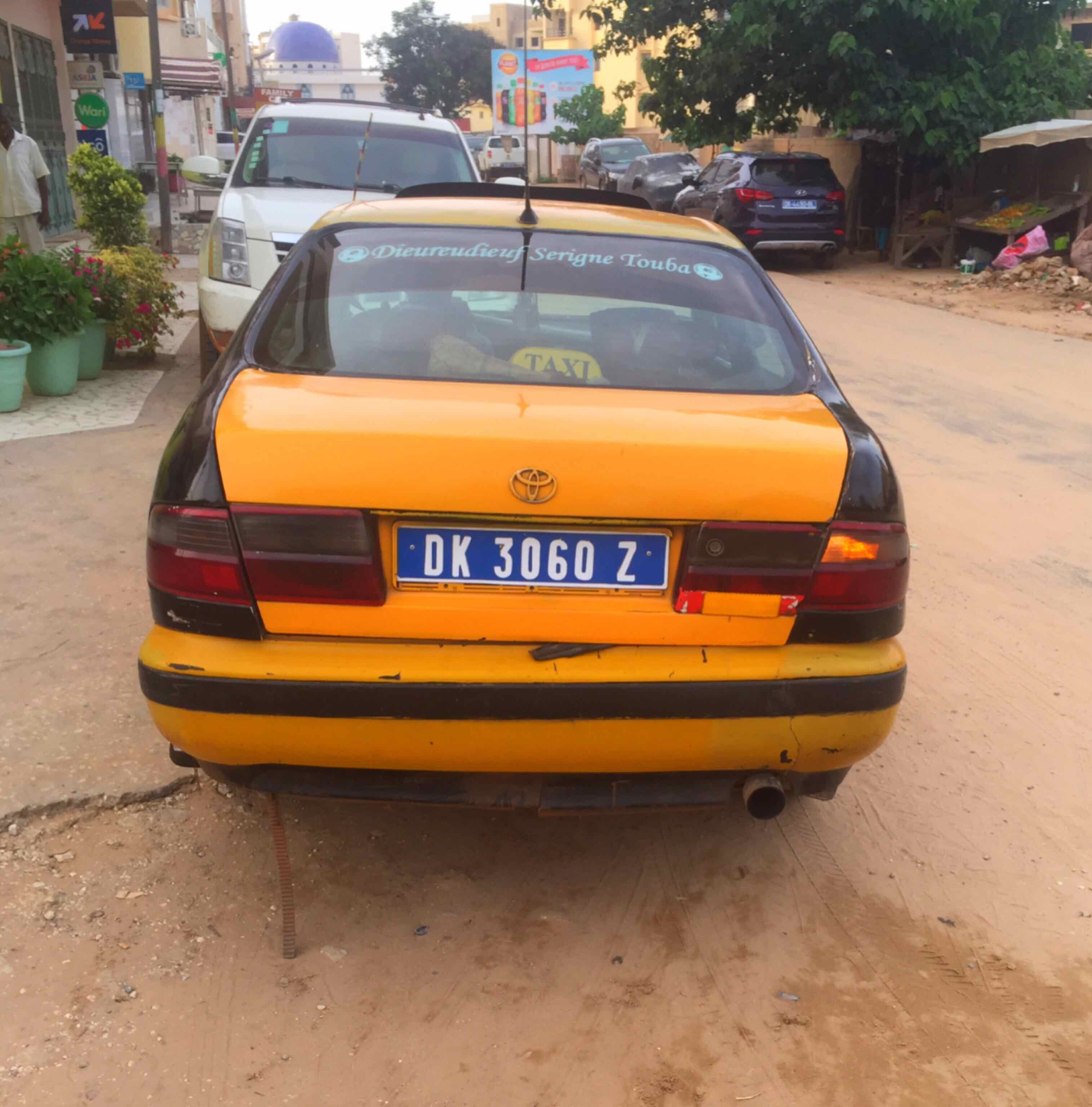 Toyota carina 3