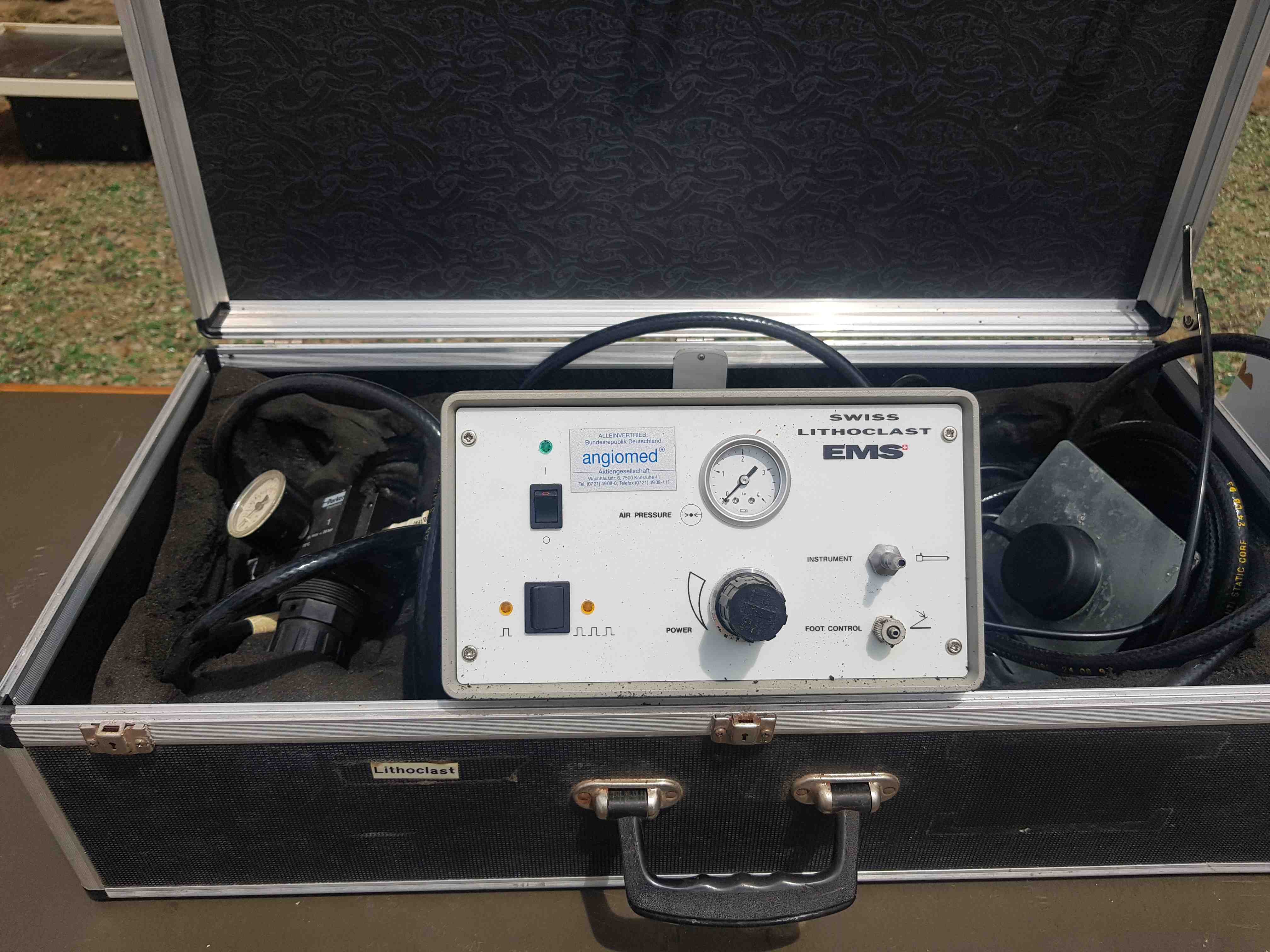 Matériel Médical EMS Swiss lithoclast CH1347 en Côte d'Ivoire