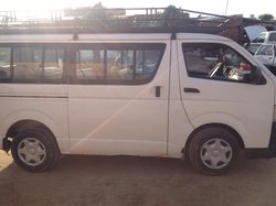 Toyota Hiace  2015
