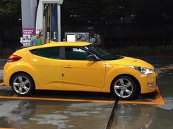 Hyundai Veloster 2011