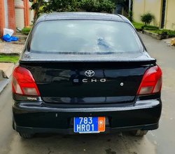 Toyota Echo 2004
