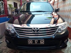 Toyota Fortuner 2015