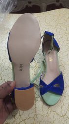 Chaussures ouvertes à petits talons chics