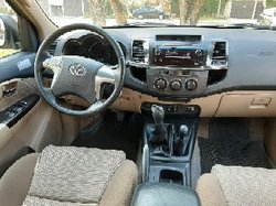 Toyota Fortuner 2015