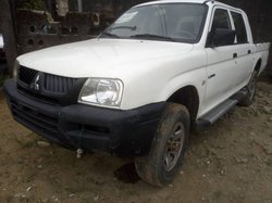Mitsubishi L200 - 2004