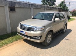 Toyota Fortuner 2015