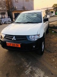 Mitsubishi L 200 2012