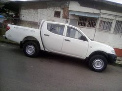 Mitsubishi L200 2012