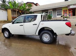 Mitsubishi L 200 2008