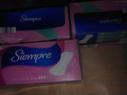 Serviettes hygiéniques et protège