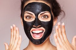 Black mask