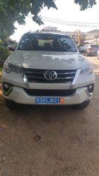 Toyota Fortuner 2015