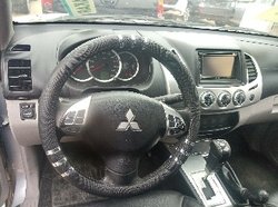 Mitsubishi L 200 2013