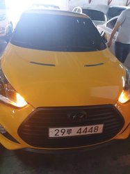 Hyundai Veloster 2012