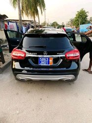 Mercedes-Benz GLA 250 2015