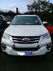 Toyota Fortuner ex.r 2017