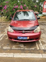 Toyota Echo 2003
