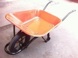Brouette orange Batmat pro