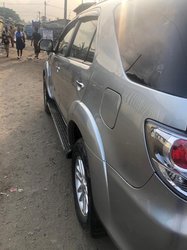 Toyota Fortuner 2015