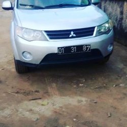 Mitsubishi Outlander 2008