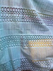 Tissu Brodé