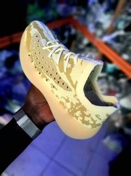 Tennis Adidas Yeezy