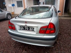 Mitsubishi Carisma  2002