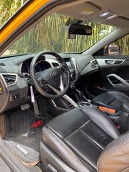 Hyundai Veloster 2013