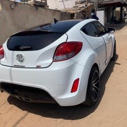 Hyundai Veloster 2013