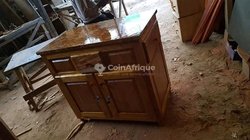 Commode