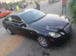 Mercedes-Benz E200 2012