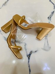 Chaussures à talon