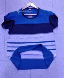 Tee-shirts