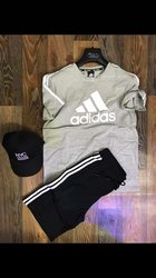 Ensemble short et tee-shirt