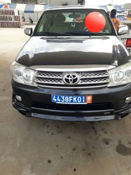 Toyota Fortuner 2011