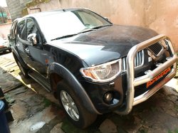 Mitsubishi L200 2009
