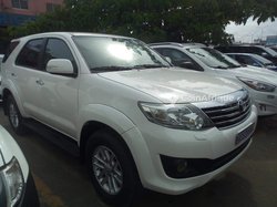 Toyota Fortuner 2015