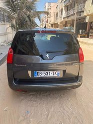 Peugeot 5008 2012