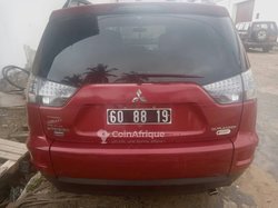 Mitsubishi Outlander 2011