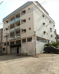 Vente Immeuble 34 Pièces - Cocody Angré 9e tranche